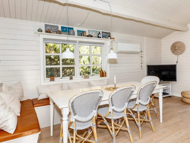 6 Person Holiday Home in Jerup