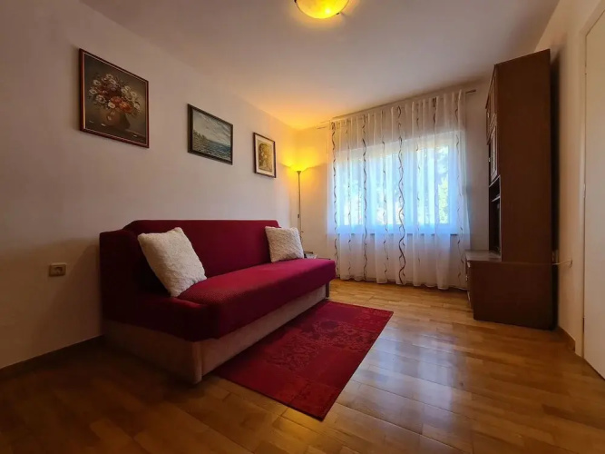 Apartment 1389