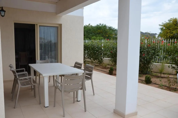 Anthorina Villa 8
