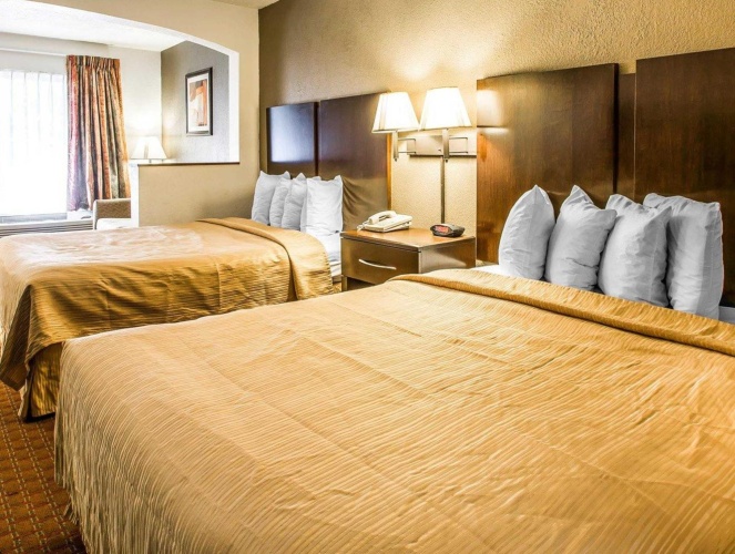 Standard Quadruple room
