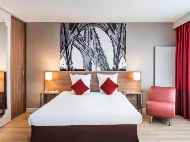 2 Bedrooms Apartment