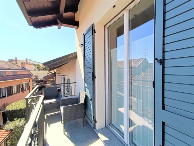 Apartment with balcony
