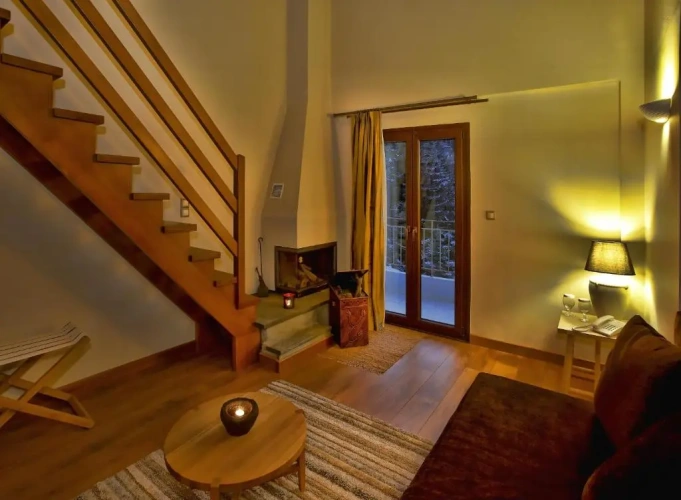 Suite with mountain view
