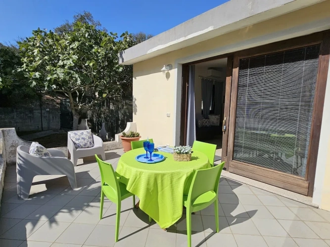 Superior Double Studio with courtyard view