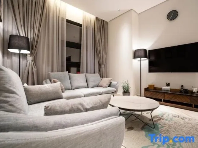 1 Bedroom Double Suite