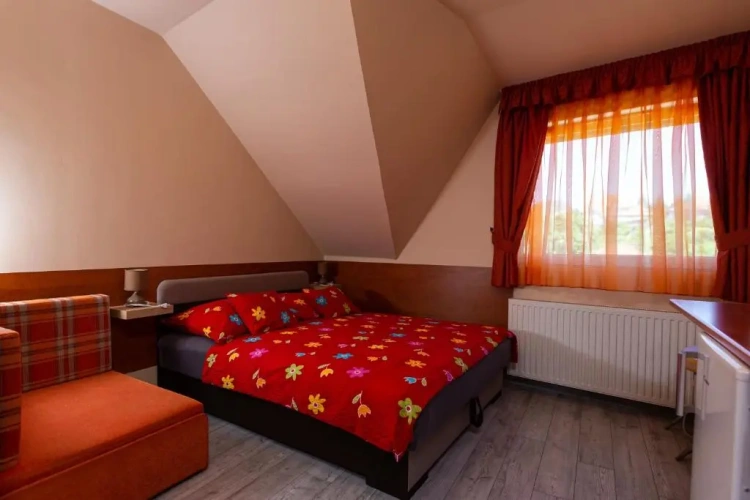 Deluxe Triple room