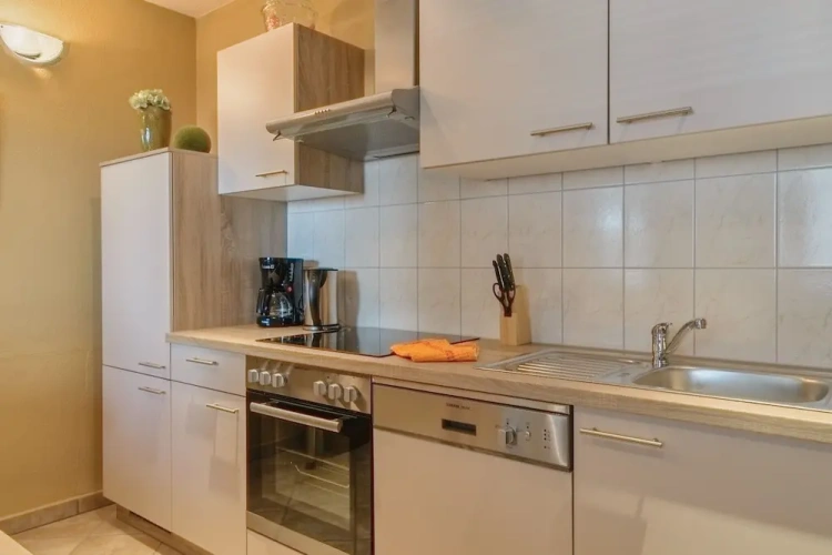 1 Bedroom Double Apartment