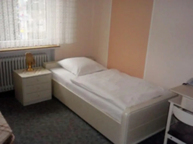 Standard Single room