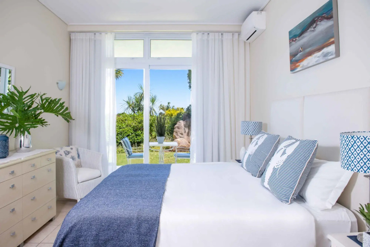 Bay Reflections - Luxury Serviced Apartments