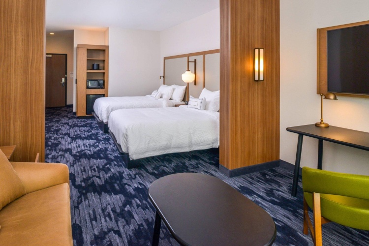 Quadruple Suite