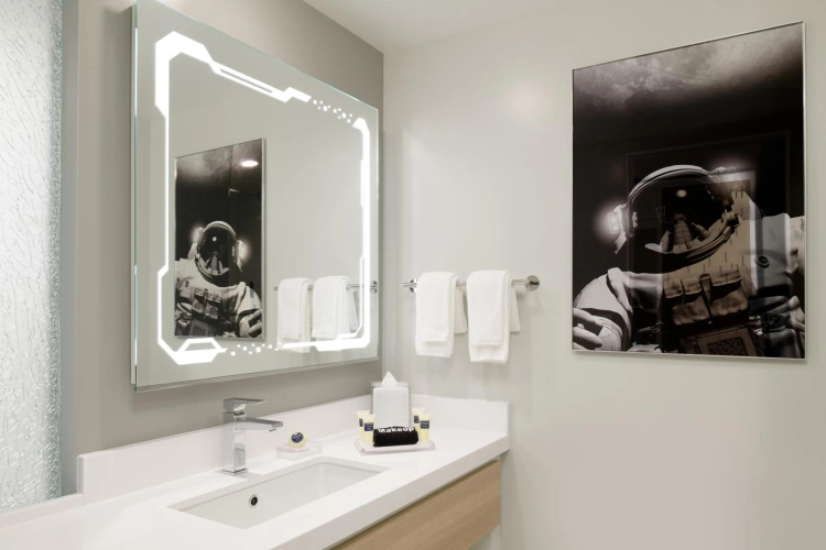 Astra Hotel Seattle A Tribute Portfolio Hotel photo 11