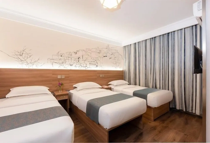 Business Triple room