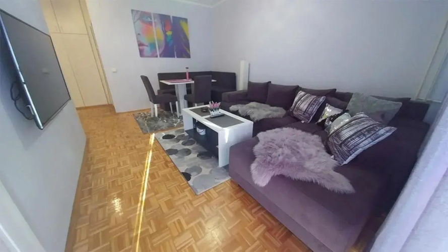Ivn Apartment