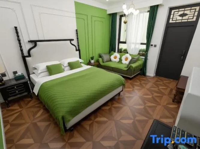 Standard Double room with courtyard view