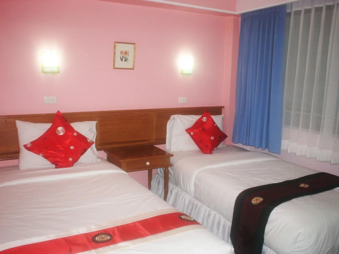 Bangkok Inn
