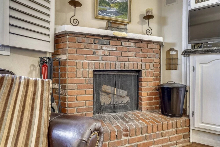 Downtown Aspen 2 Bedroom Condo - Silverbell