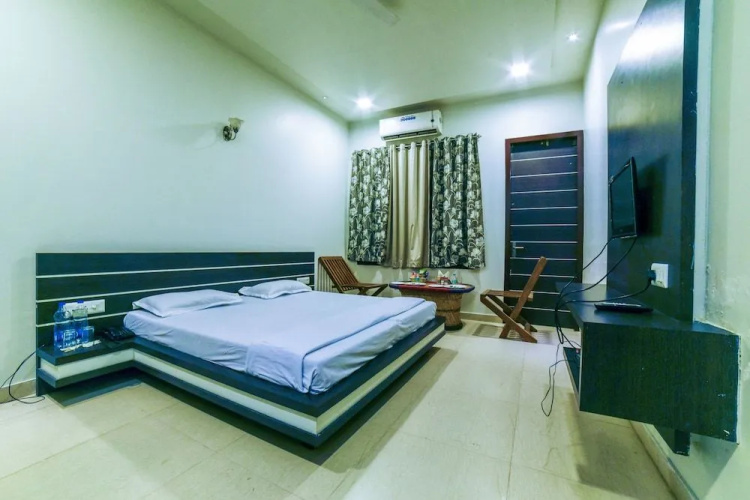 Hotel Teja Garden