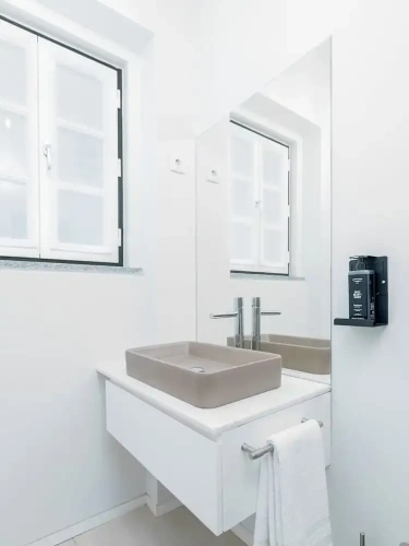 2 Bedrooms Deluxe Apartment