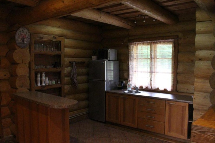 3 Bedrooms Cottage