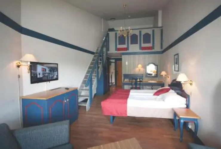 Pers Hotel