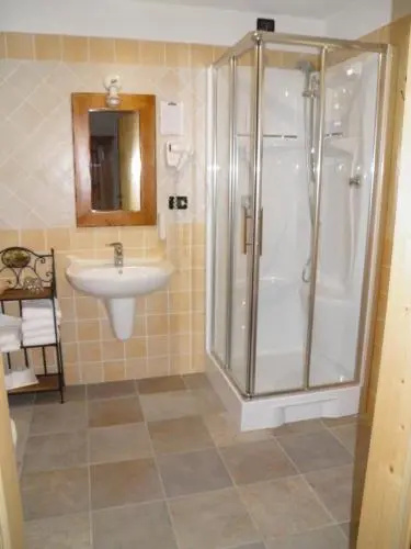 Hotel l'Artisin