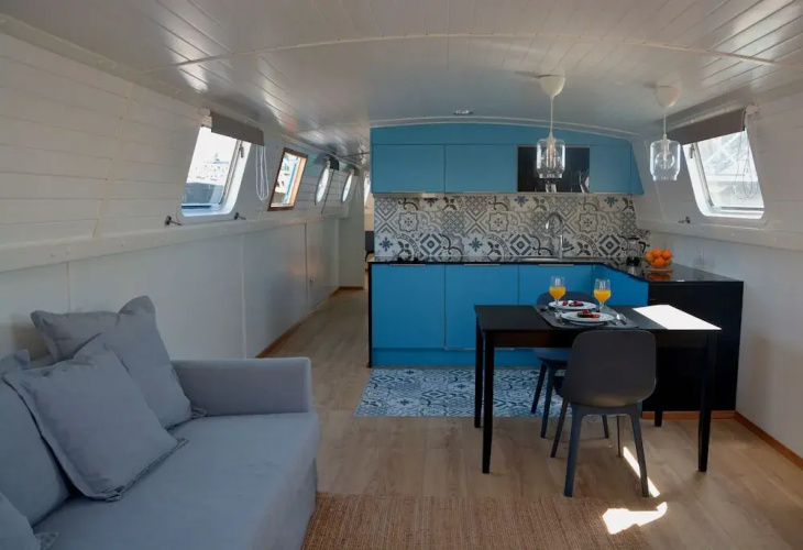 Tagus Marina - Houseboat