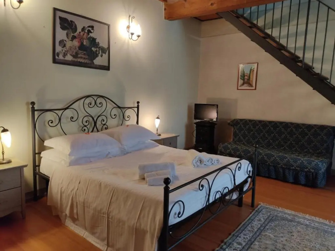 Villa La Grotta