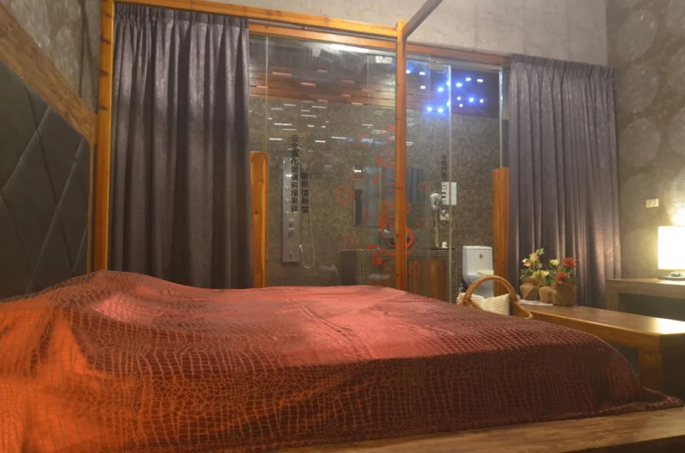 Moonlight Hall