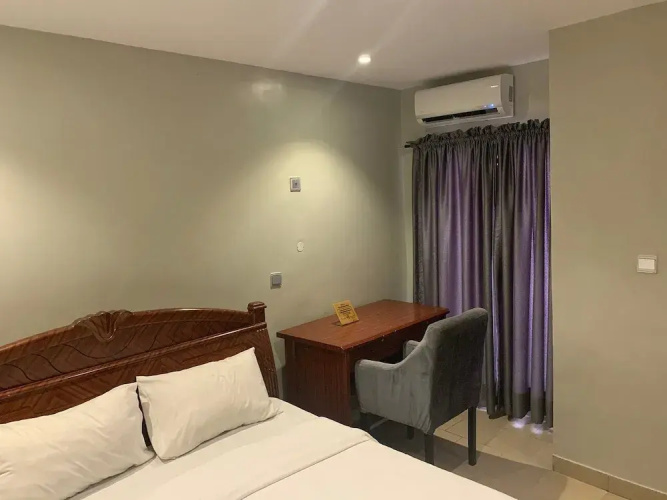 RM Suites