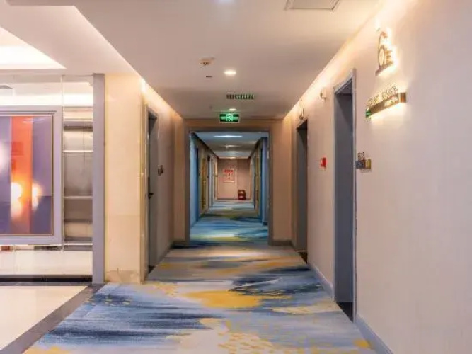 Wanzai County Lotus Hotel