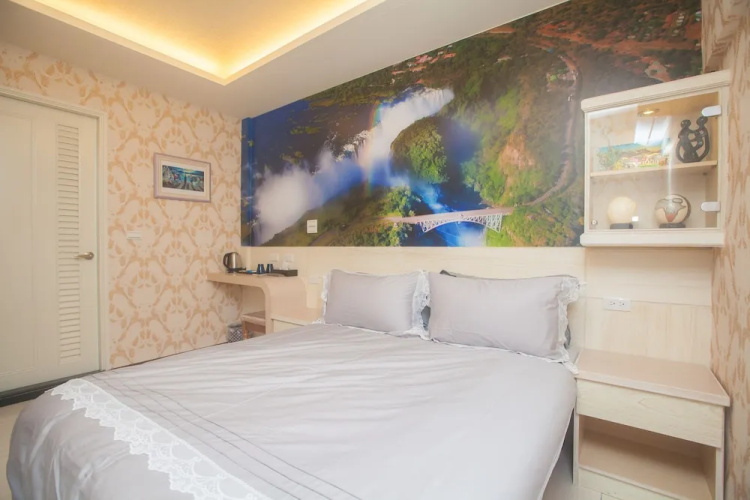 Waterfront Guesthouse