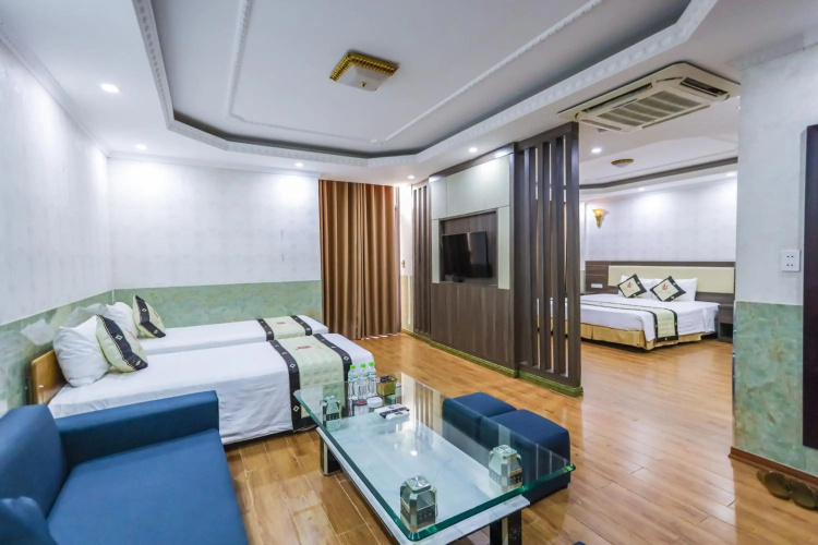 Phoenix Hotel