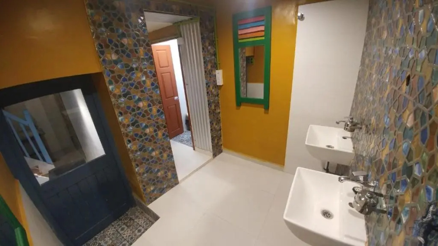 Namastey Mumbai Backpackers