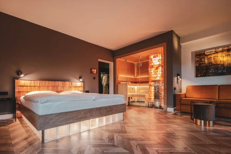 Luxury room
