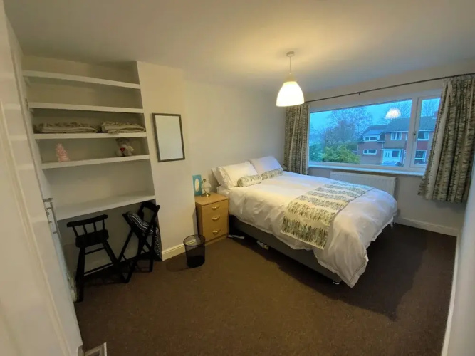 25 Resbury Close