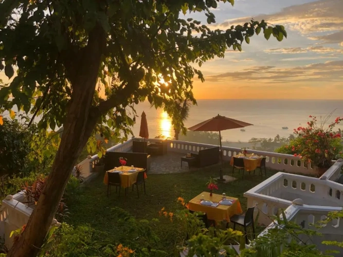 Deluxe Double room with balcony and with sea view