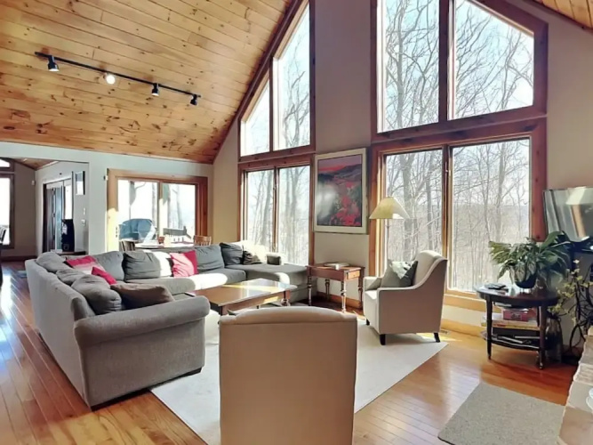 One Ski Hill by Taylor Made Deep Creek