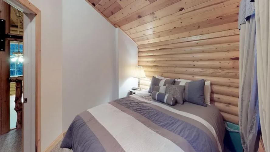 The Cabin at Lydias Canyon
