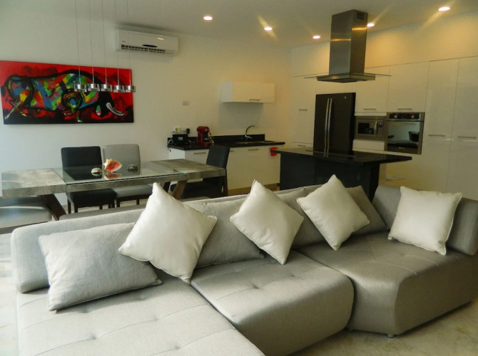 Luxury Townhouse Private Pool and Golf