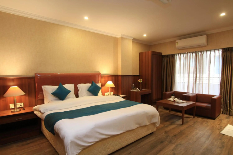 Hotel Empire International - Koramangala