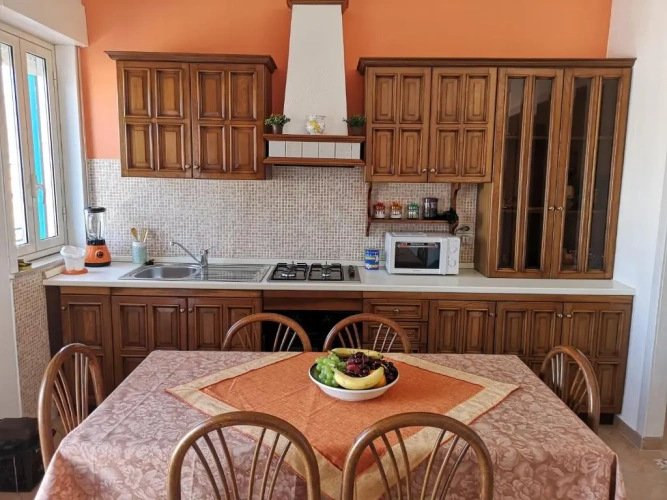 3 Bedrooms Apartment