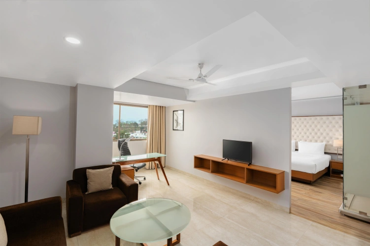1 Bedroom Suite