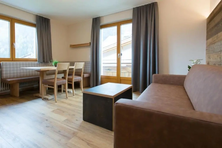 Apartment with balcony