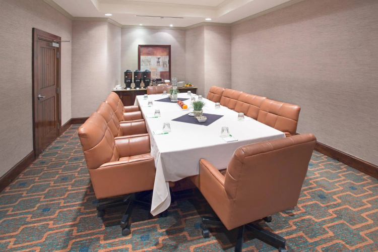 DoubleTree by Hilton Denver Cherry Creek photo 18