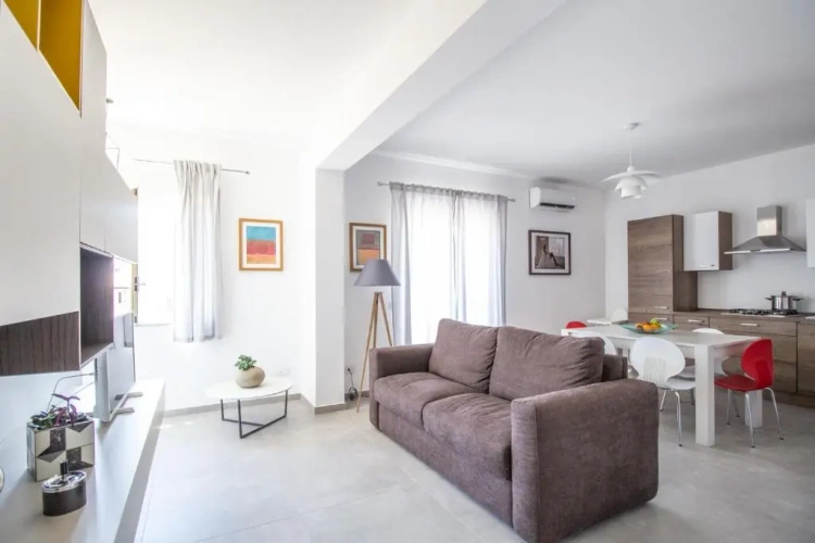1 Bedroom Apartment