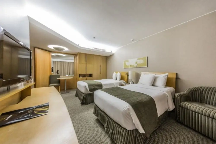 Deluxe Twin room with balcony