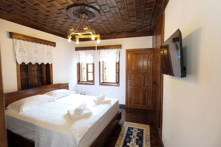 Oda e Gurit Boutique Hotel
