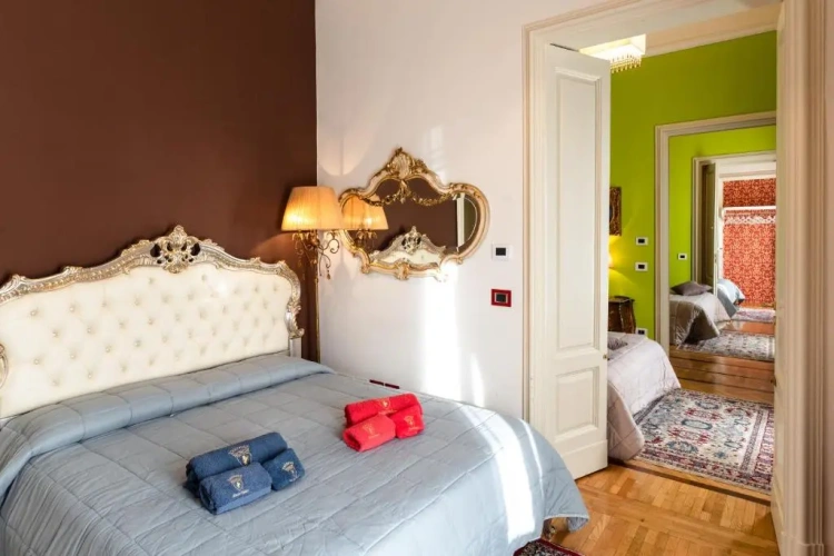 2 Bedrooms Apartment