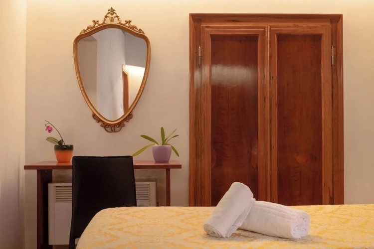 Economy Double room with canal view