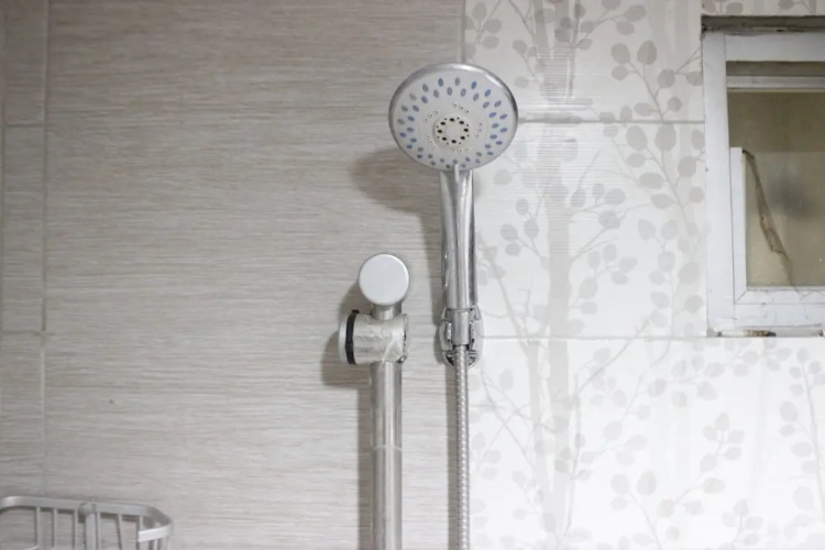 Chic 2BR The Suites @ Metro Apartment